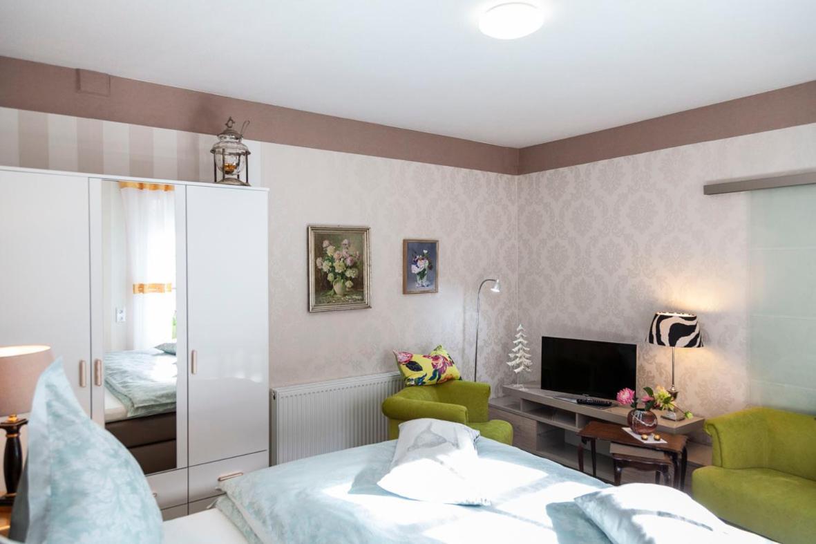 Sonnenhof Plauen Apartment Ngoại thất bức ảnh